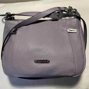 NWT MICHAEL MICHAEL KORS HALLIE.   LILAC   MD Messenger Leather